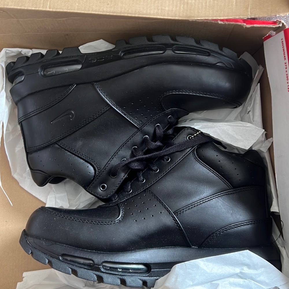 Nike Acg boots